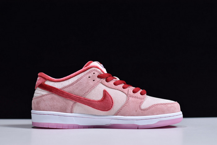 nike sb dunk low strangelove skateboards ct2552-800