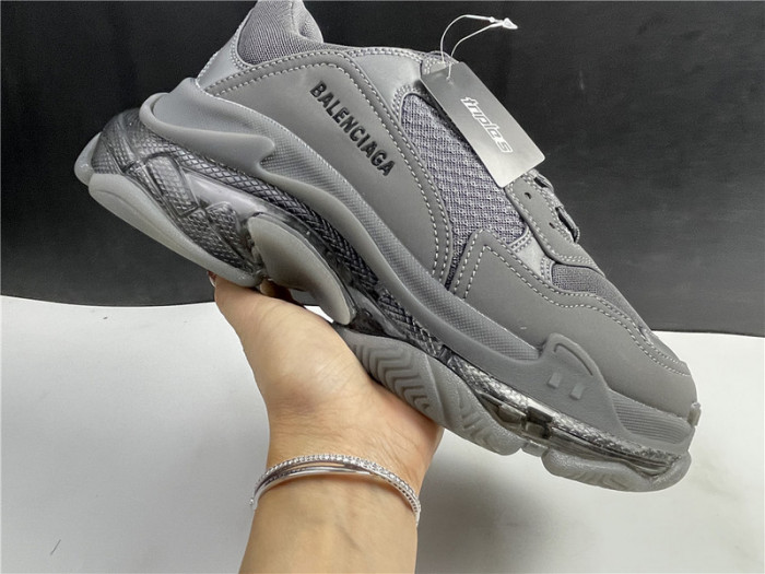 Ba*len*cia*ga triple s sneaker 