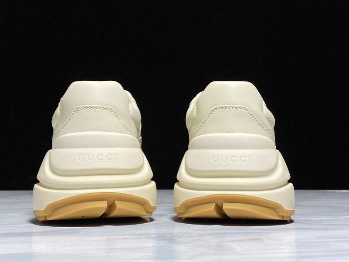 G*u*i1 rhyton rats sneaker