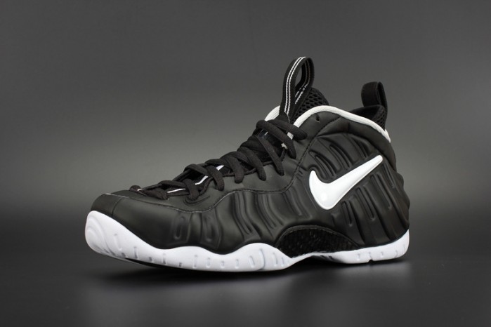 nike air foamposite pro “dr. doom” black/white 624041-006