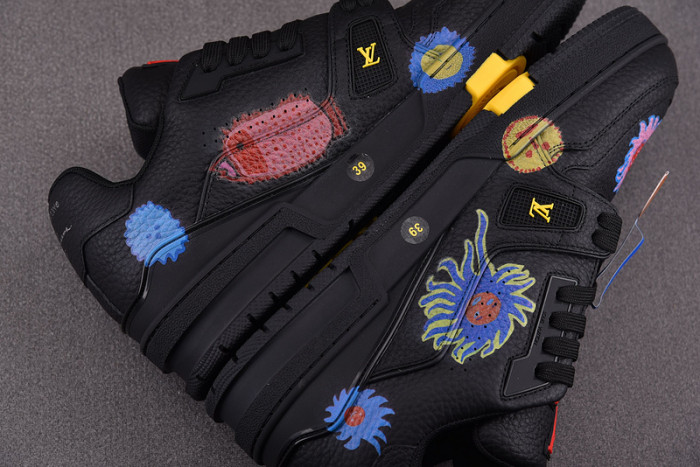 lou1s vu1tton sneakers