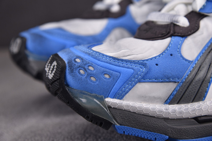 Ba*len*cia*ga runner