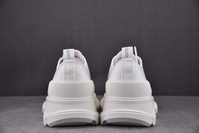 alexander mcqueen tread slick lace up boot white