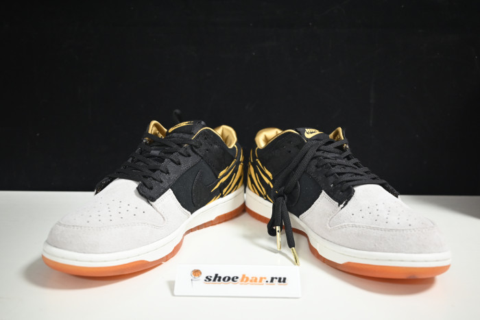 nike dunk low year of the tiger