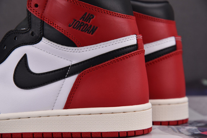 air jordan 1 high og “black toe reimagined” dz5485-106