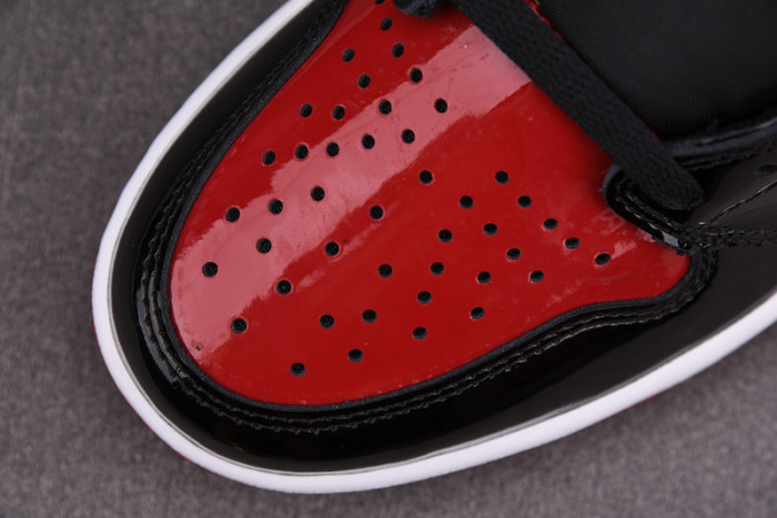 air jordan 1 high og “bred patent” 555088-063
