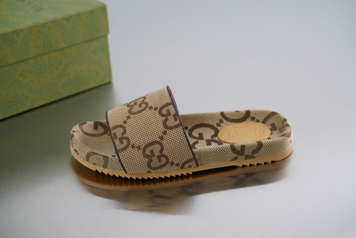 gu*ci maxi gg canvas slide sandal