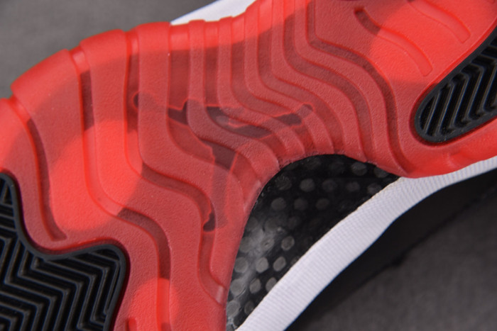 Jordan 11 Retro Low Bred Men