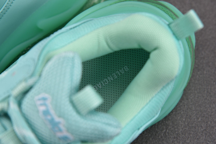 Ba*len*cia*ga triple s clear sole green