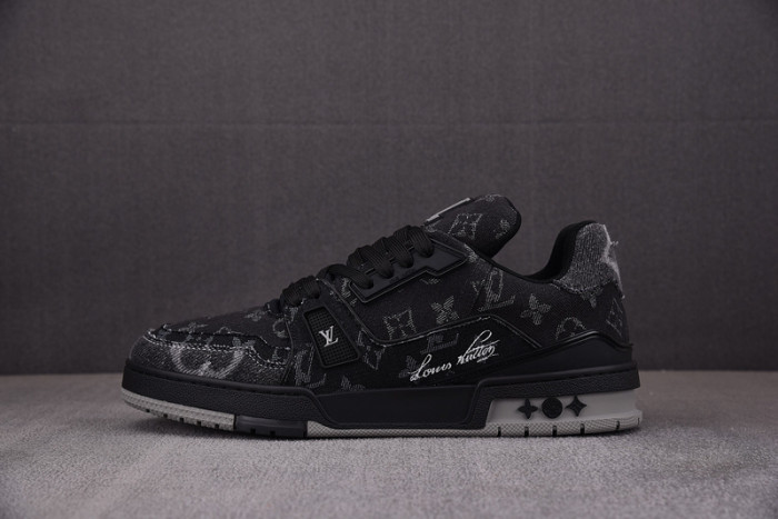 lou1s vu1tton sneakers