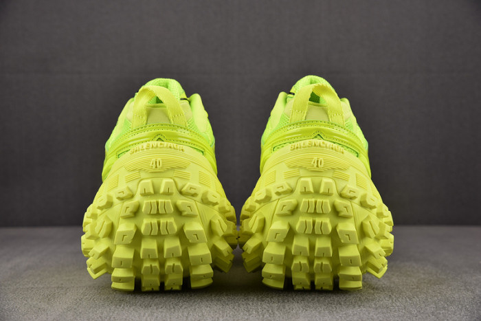 Ba*len*cia*ga defender yellow green