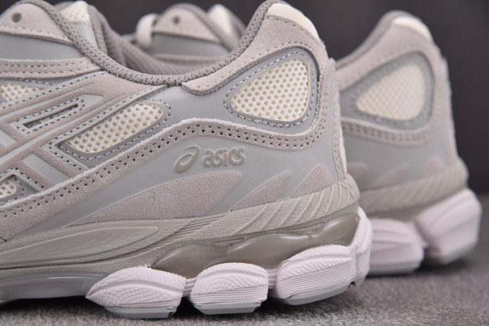 ASICS Gel-NYC Cream Cloud Grey 1203A663-101