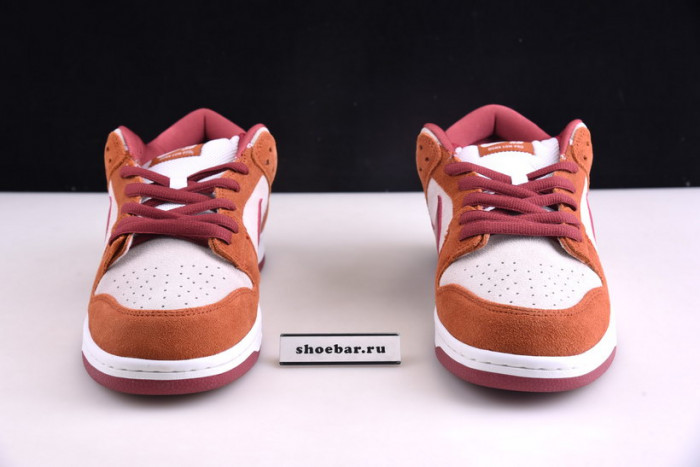 nike sb dunk low pro dark russet cedar bq6817-202