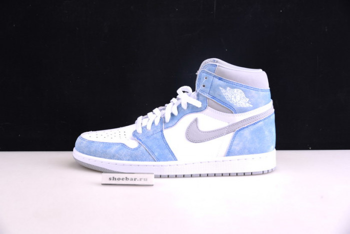 air jordan 1 high og “hyper royal” 555088-402