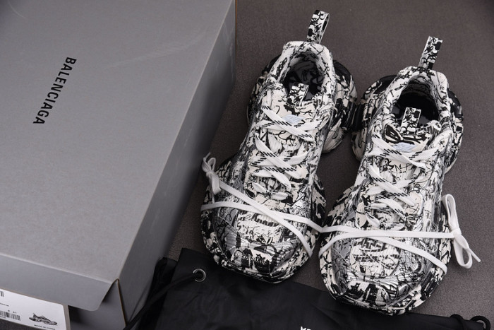 Ba*len*cia*ga 3xl 1000017