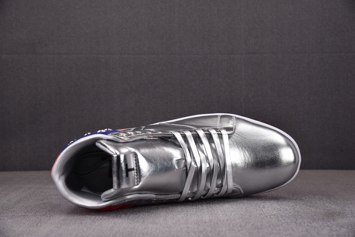 Trump NEVER SURRENDER HIGH-TOP SNEAKER