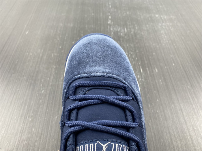 air jordan 11 wmns "midnight navy" ar0715-441