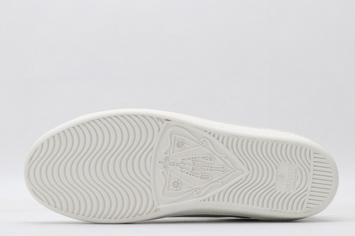 G*u*i sneaker g1000026