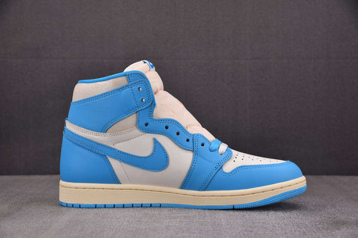 Jordan 1 Retro High OG UNC Reimagined DZ5485-402