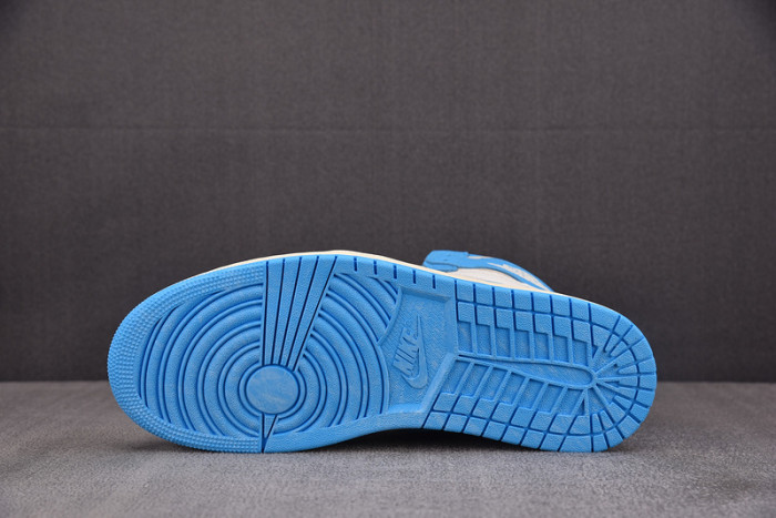 Jordan 1 Retro High OG UNC Reimagined DZ5485-402