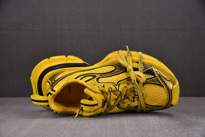 Ba*len*cia*ga 3xl 1000015