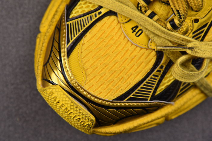 Ba*len*cia*ga 3xl 1000015