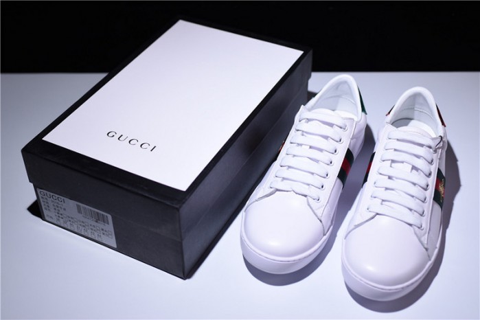 gu ace embroidered low-top sneaker white with bee