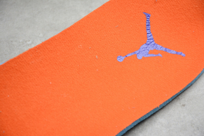 air jordan 3 retro black court purple ct8532-050