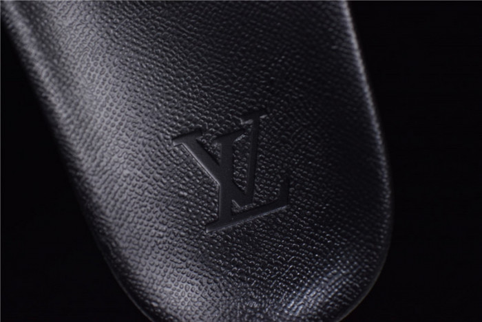 lou1s vu1tton sandals