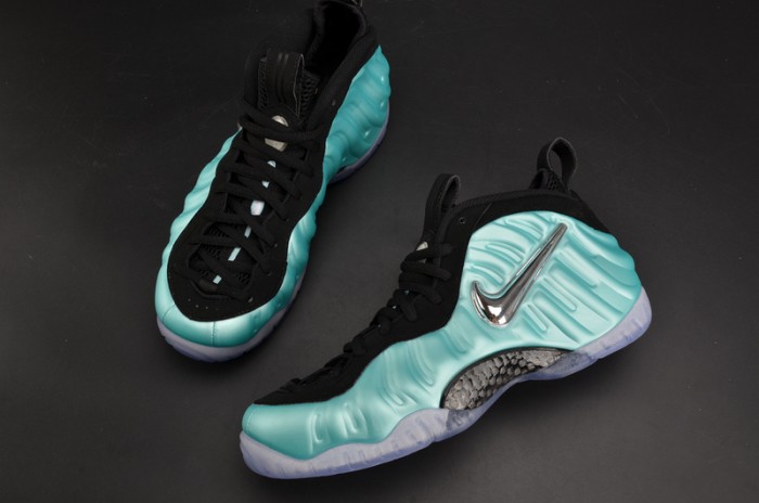 nike air foamposite pro “island green” metallic platinum mens 624041-303