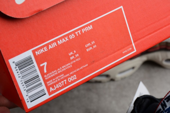 nike air max 95 “pull tab” pack black/ sail-ale brown-gym red aj4077-002