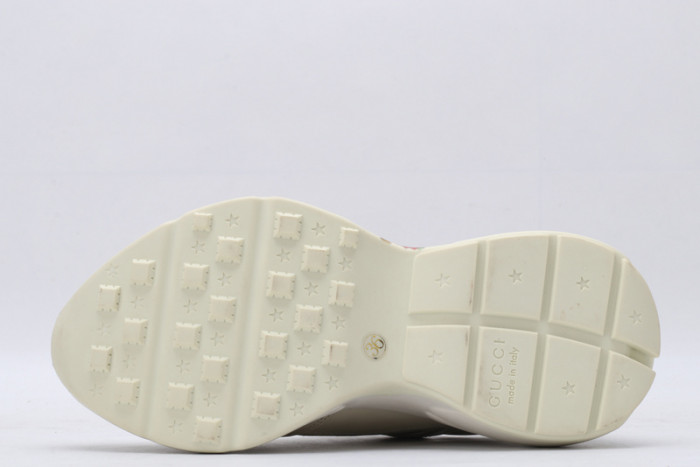 G*u*i sneaker g1000062