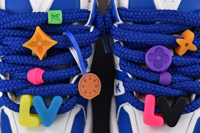 l&v trainer maxi blue