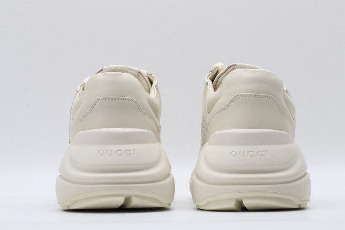 G*u*i sneaker g1000069