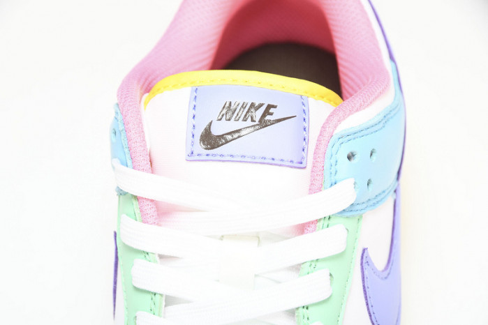 nike dunk low se easter candy