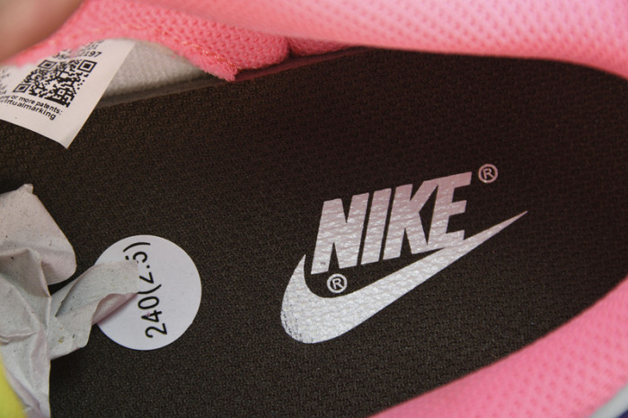 nike dunk low se easter candy