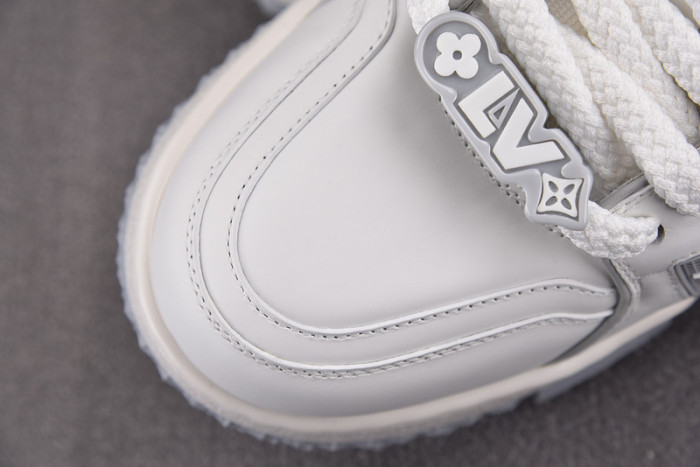 l&v trainer maxi gris