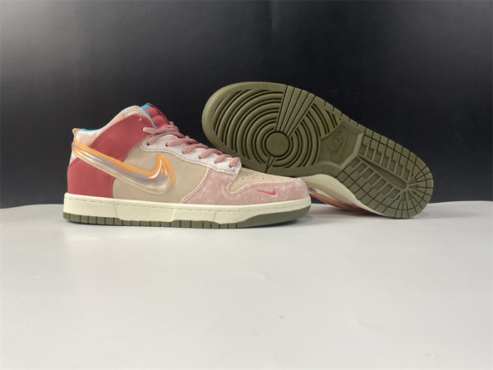 Nike SB Dunk Low Rodeo Tourmaline HF3058-300
